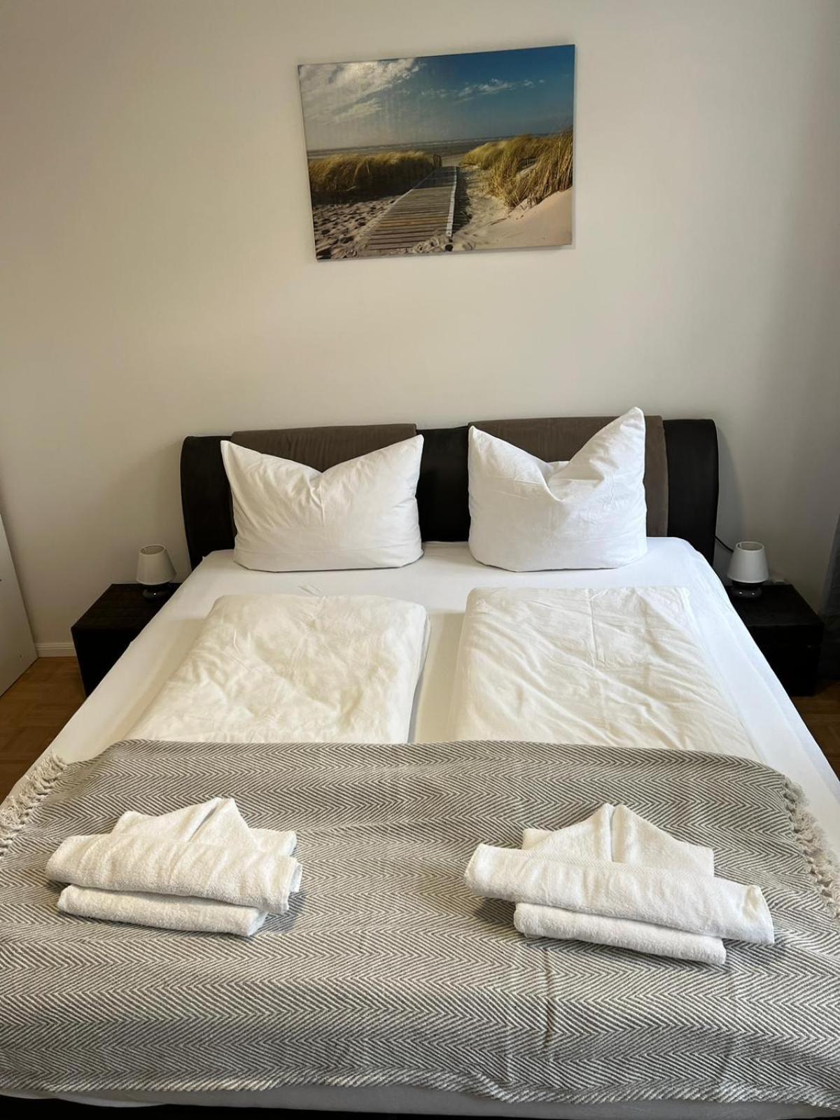 Apartment Bernstein Ruhig, Familienfreundlich Mit Garten Rostock Kültér fotó